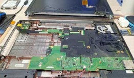 台式电脑显示器拆卸流程，台式电脑液晶显示屏怎么样拆！